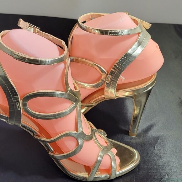 CHRISTIAN SIRIANO GOLD HIGH HEEL STILETTOS PUM SANDAL - Picture 13 of 15